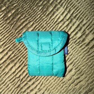 Baggu malachite earbud/airpod case